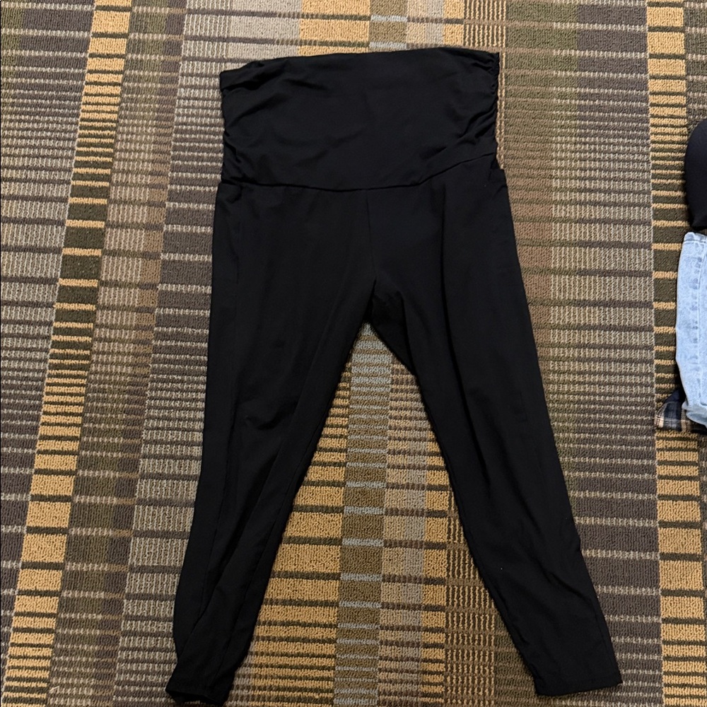Black maternity leggings